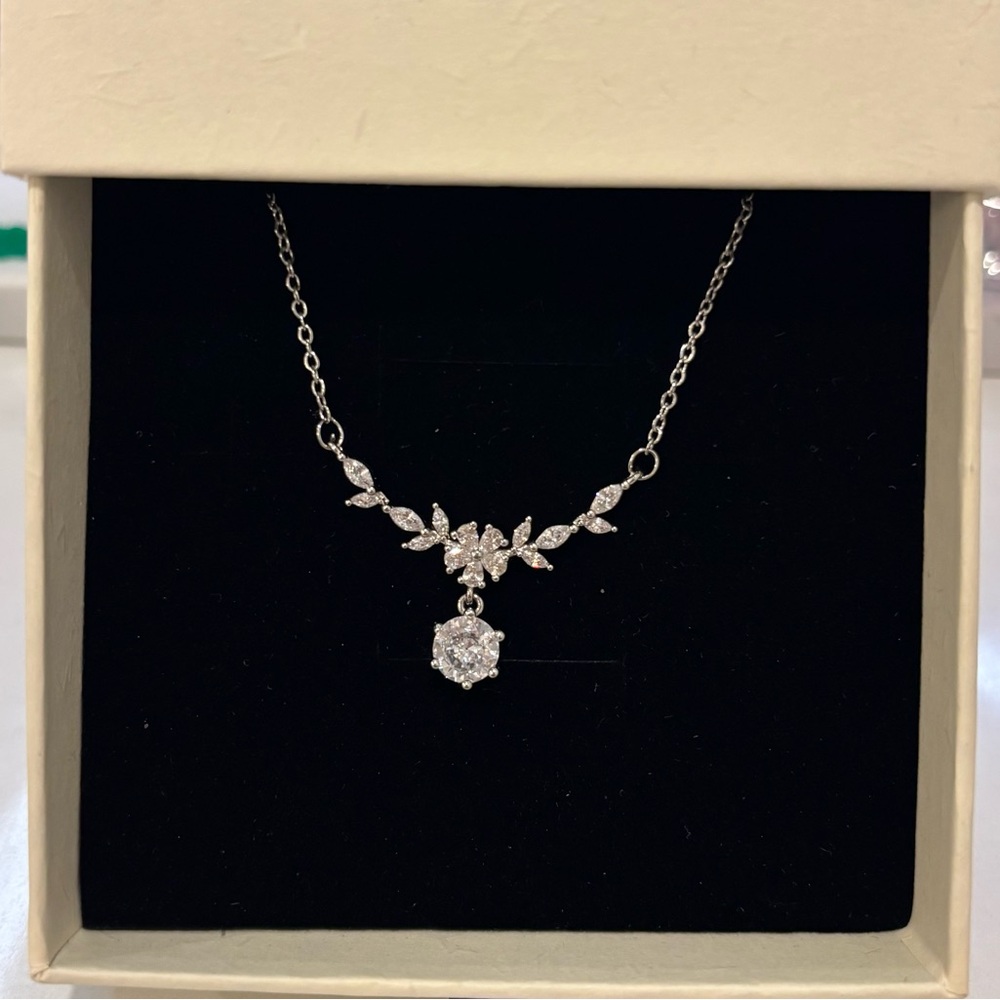 Elegant Floral CZ Necklace